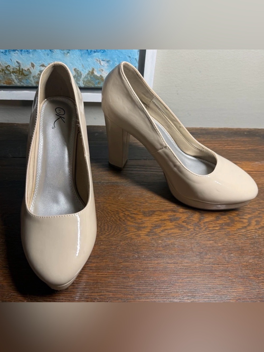 It’s OK Beige Patent High Heel Pumps 10W